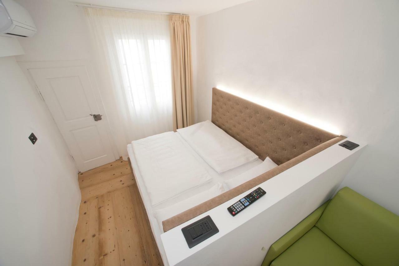 Sir Thomas Bed&More Bozen Exterior foto
