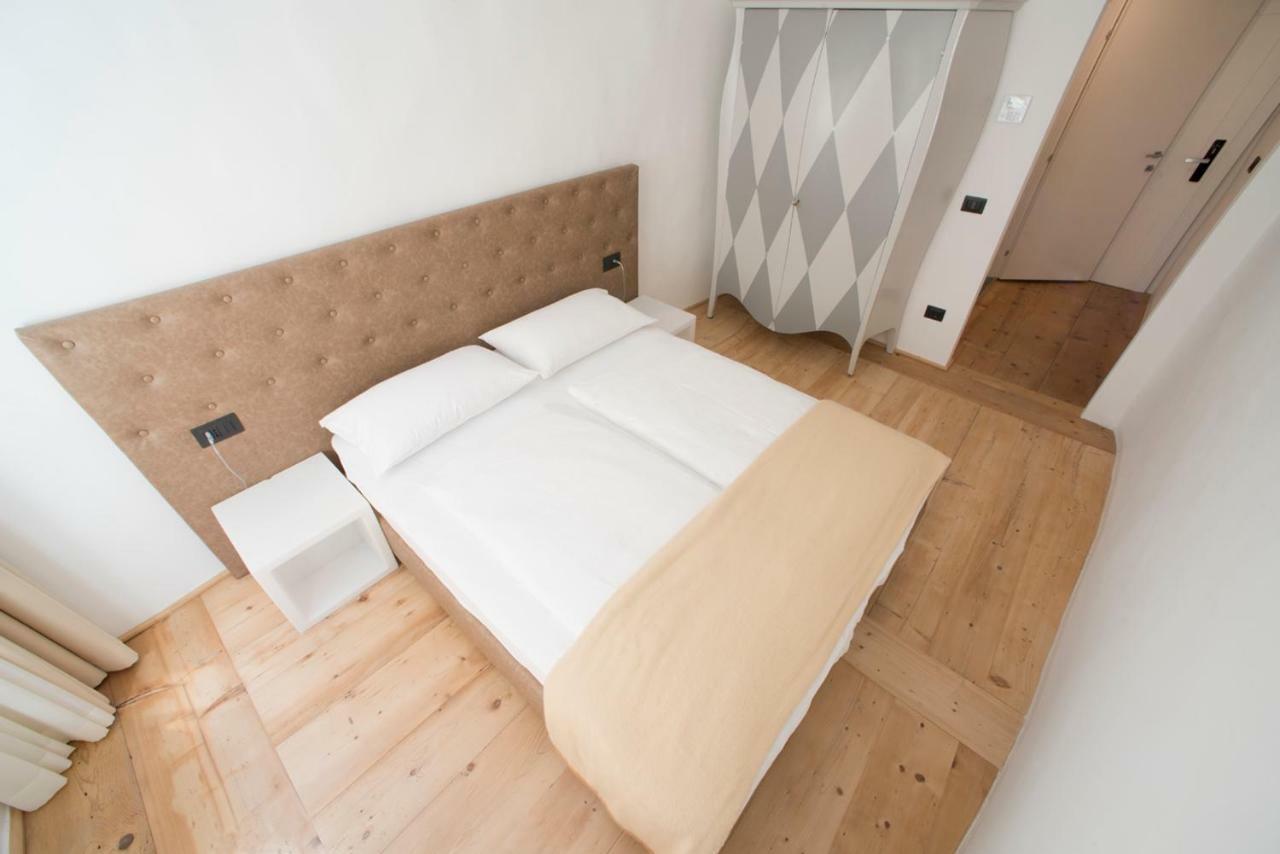 Sir Thomas Bed&More Bozen Exterior foto