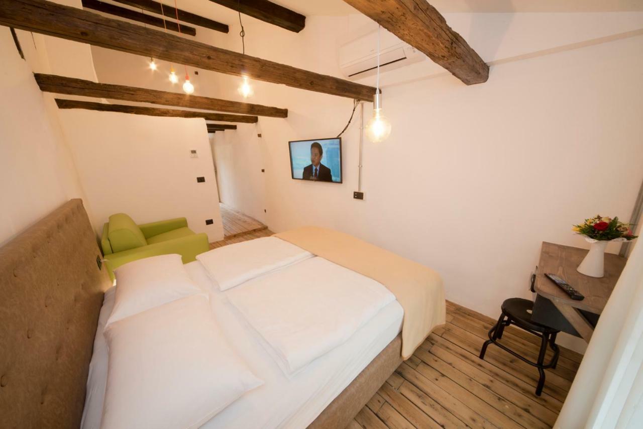 Sir Thomas Bed&More Bozen Exterior foto